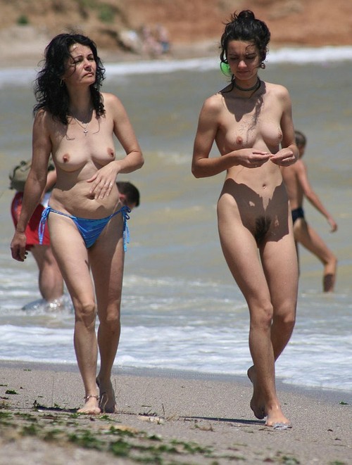 Mom Daughter Nude Beach