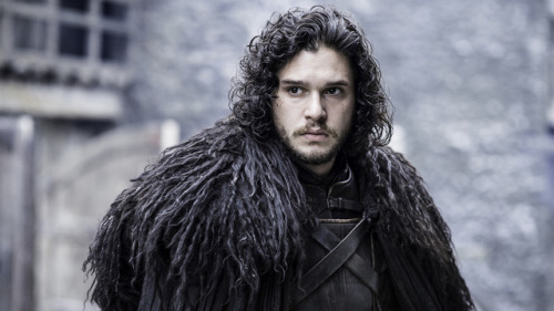 The Most Iconic Costume In “Game Of Thrones” Is Just An Ikea RugYou know nothing [about costuming] J