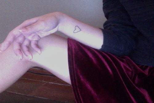 lanadelnudes:  ☼☽Satan’s pale blog☾☼