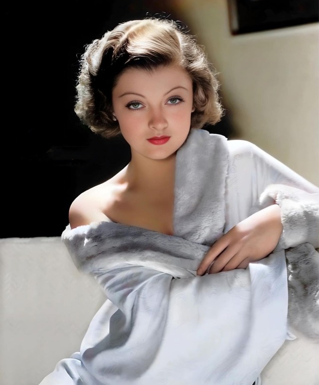 Myrna Loy by George Hurrel. Colour by Zoitsa