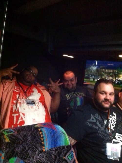 chubzilla956:  TBT COLLAGE ME WITH SOME GOOD BUDDYS!!!