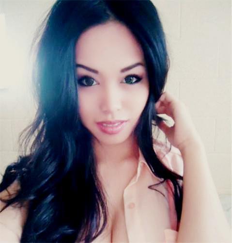 fuckyeahhsexyasians:  http://soileangvan.tumblr.com/
