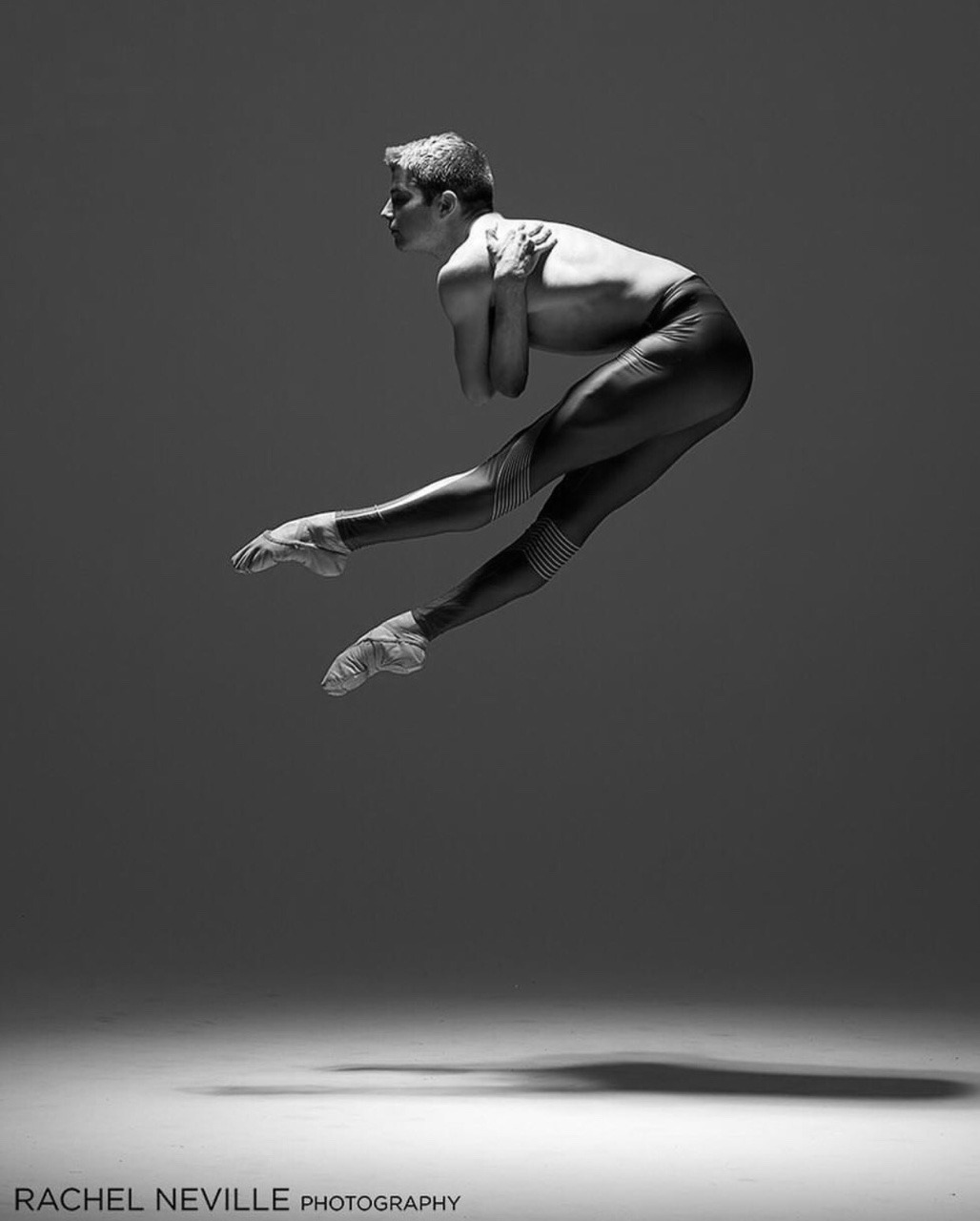pas-de-duhhh:  Doug Baum dancer with Complexions Contemporary Ballet photographed