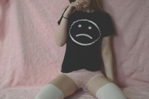 XXX hornyanhigh:  cry baby, dead baby☹🌸 photo