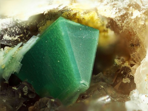 ifuckingloveminerals: Torbernite Pinhal do Souto Mine, Tragos, Chãs de Tavares, Mangualde, Vi