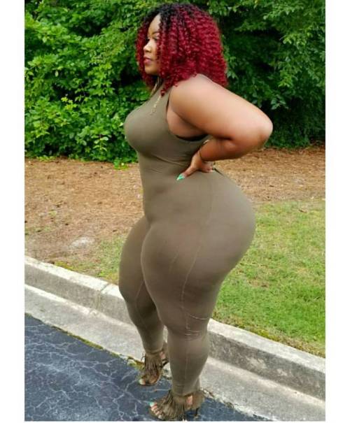 Porn Pics ratedthickent:  @CURVYCURLYCHRISY BBW DIMEPIECE,