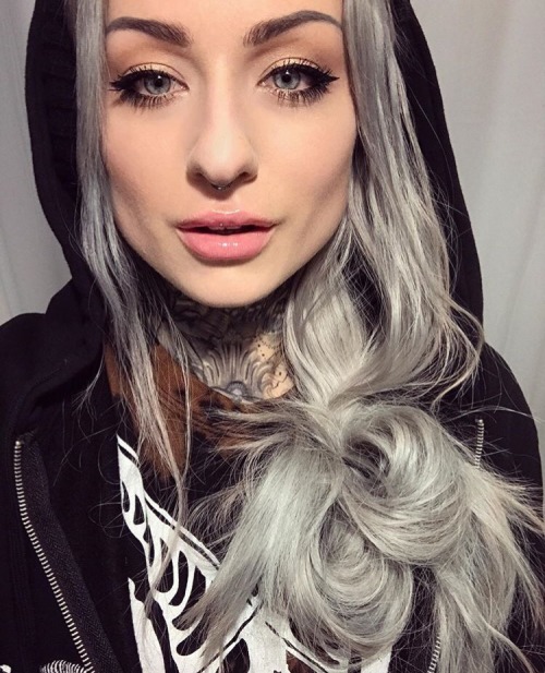 ryanashleymalarkey: ❤️ WOULD YOU LOOK AT THIS GODDESS