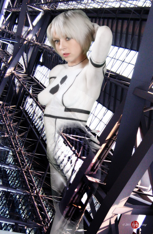 nerdybodypaint:  Sue Storm Future Foundation by HoiHoiSan on deviantART