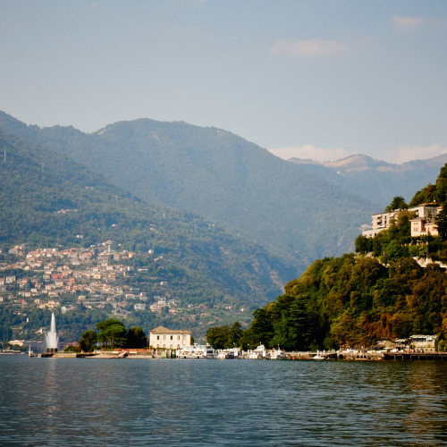 just-wanna-travel:Lake Como, Italyby adventuresfrombakerworld