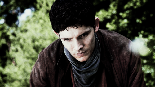 fredelster:mergana au → merlin goes back to give morgana a burial