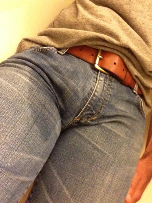 wetboi808:  Trouble with my belt again… 