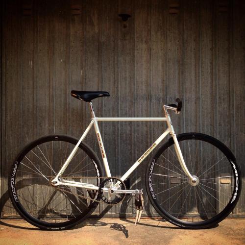 hipstersled:hipstersled.tumblr.com/