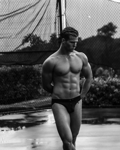 meatmarketblog:@michaeldean2.0 by @harolbaezstudio