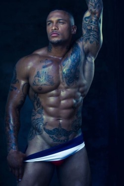 hotjockpics:  musclecorps:    David McIntosh