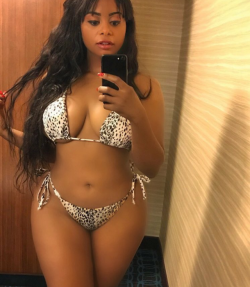 Thicksexyasswomen:  Thicksexyasswomen:  Goood-Thickness:  That Ass Came Outta Nowhere