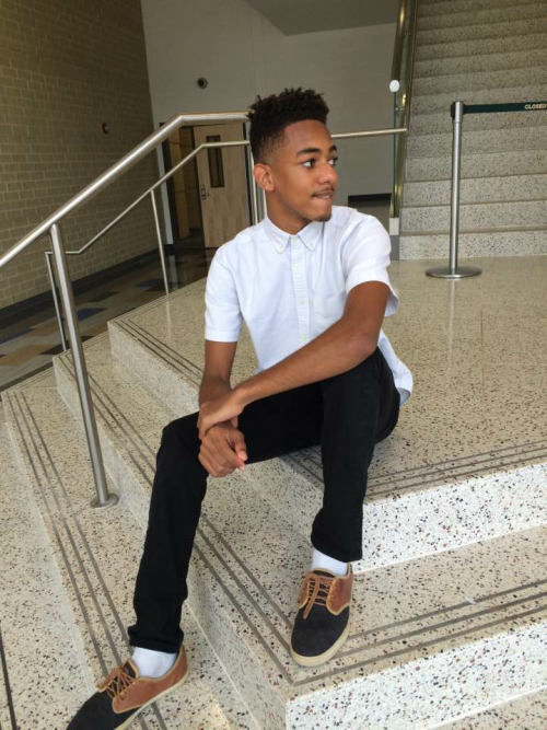 ibmyles:  happy blackout 😊. #blackout 