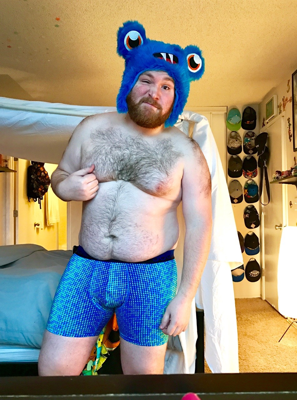 mrjohnman:New hat. New undies. I had an awesome Valentine’s Day. 😁🙌
