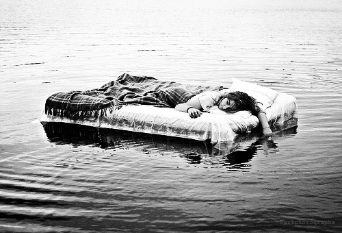 myripplesandwaves: Sleeps she would, floating like this