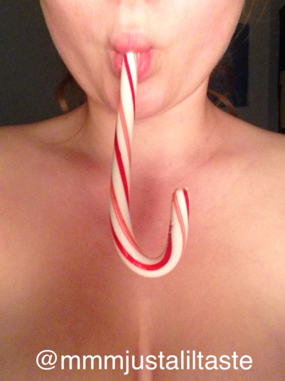 mmmjustaliltaste:  Happy Titstuesday  Hope everyone can stay in bed all day, I’m