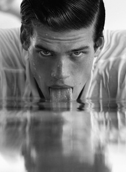 grabyourankles:  Gabriel Loureiro [40 graus models] for Made in Brazil by Éber Figueira 