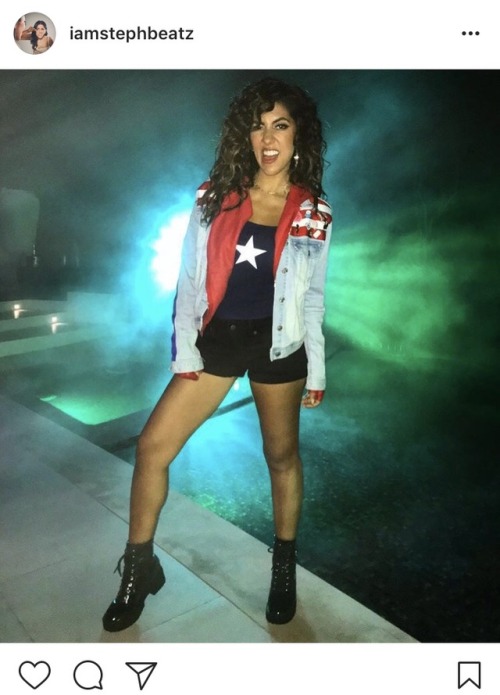 ironmanlesbian:stephanie beatriz dressed up as america chavez for halloween!! ⭐️