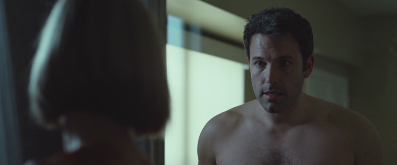 icantbelievehesnaked:  Ben Affleck gives us a glimpse of his cock in Gone Girl…