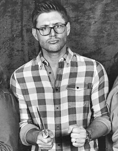 jensenacklesandbunnies:  Specs