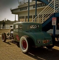 Pin Ups, Rat Rods And Hot Rodz