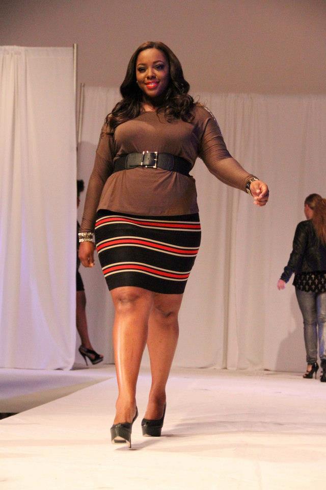 planetofthickbeautifulwomen:  Samantha Lebbie @ The Haute Curves LA Fashion Show