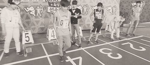 jongsuk0206:  you trip…and scorpion dance yourself back up 