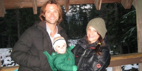 iamsupernaturalsbitch: Gen’s twitter pic! ADORBS! Awwwwww