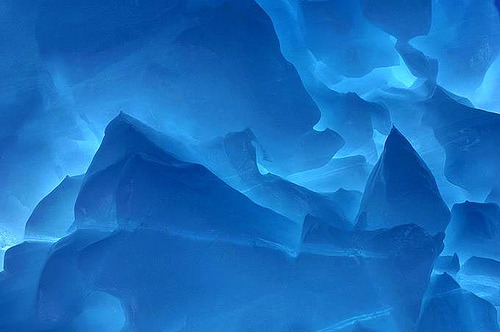 coolthingoftheday:    Half-melted ice formations at the Antarctic base of Dumont
