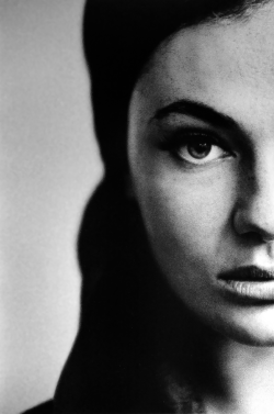  Jacqueline Bisset, 1963. Eric Swine. Gelatin