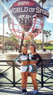 ohheylookitsamy:Cheer Extreme Allstars Senior