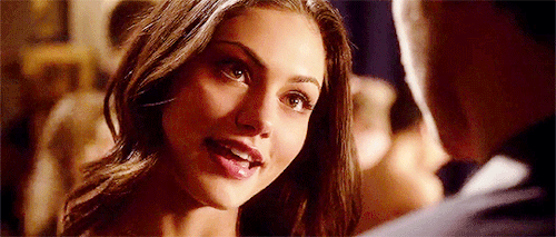 phoebejays:“That’s Faye, resident bad girl.”