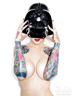 sexynerdgirls:  Cum to the dark side