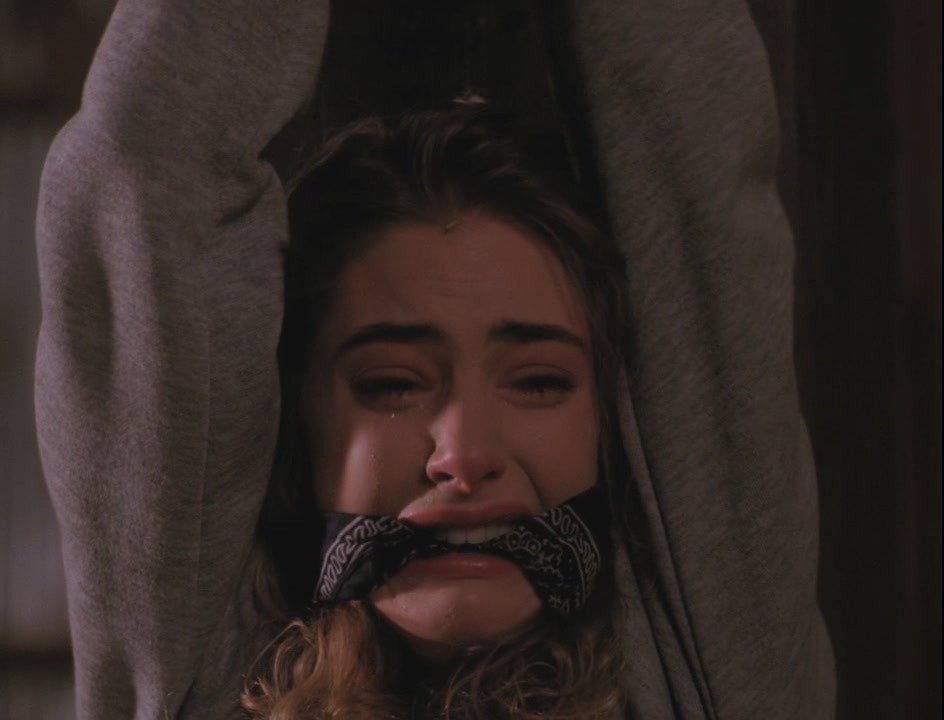 graybandanna:  Madchen Amick tied up and gagged on Twin Peaks.  If you look closely