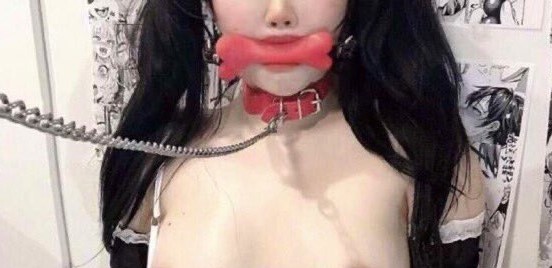sir-frank:redsel:Yes little pet I’m going to replace that bone with my cock when