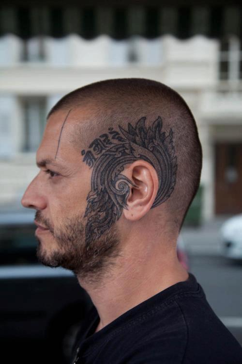 gnarcissusart:  head tattoos, can’t wait to get my head tattooed this spring :D   Been diggin’ the head tattoo aesthetic. I would like to get one in the future.