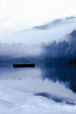 nordvarg:  Clouds on a Pond (Ronia Nash)