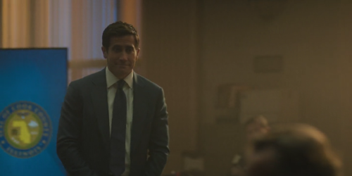Jake Gyllenhaal Radiated Pure Baby Angel Energy During This Escene. He Looked So Fucking Pretty Walking