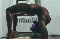 fallahsart:  Hughmorrisphotography love you or no one else will. all that you come with. i love my naked body, my naked soul #finda #natural #nude #yoga