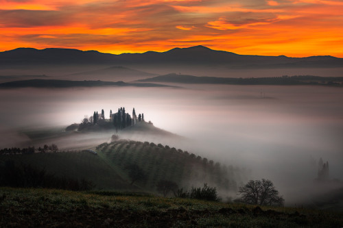sapphire1707:  My Magical Tuscan 3 by albydido  yes please