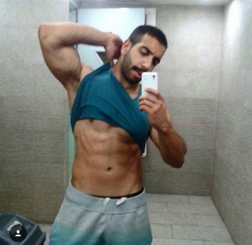 arabmenpits:  Kuwaiti 
