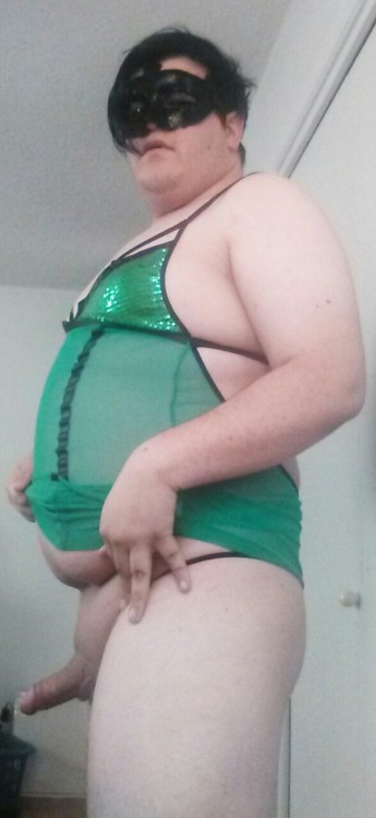 cocksuckingboys:  Modeling an outfit I just bought. How do I look?