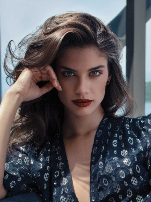 therubyrussian:Sara Sampaio by Frederico Martins for L’Officiel Voyage via Glamru