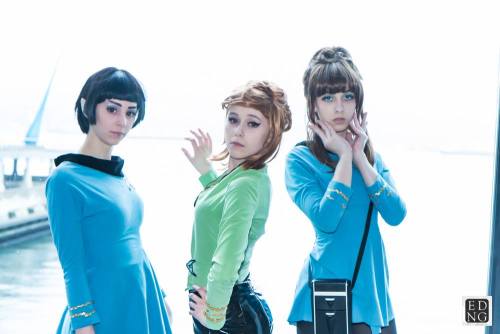 Some shots from our photoshoot at Fan Expo Vancouver 2014~ Myself as Femme Kirk, marimo-girl as Femm