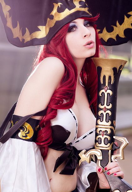 League of Legends - Miss Fortune (Giada Robin) 1HELP US GROW Like,Comment &amp;