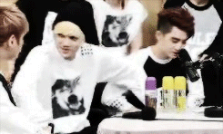 dokyungs-deactivated20180605:  jongin playing with kyungsoo’s hands and holding