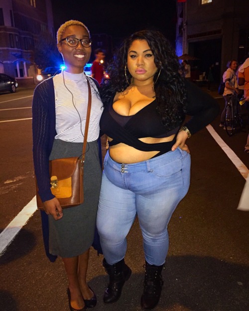 jervae:  ashleighthelion:  Big G̶i̶r̶l̶ Femme Appreciation Day 💅🏾💅🏾💅🏾 They/ Them Pronouns. You’ve been blessed 😘   How? 😍🤔